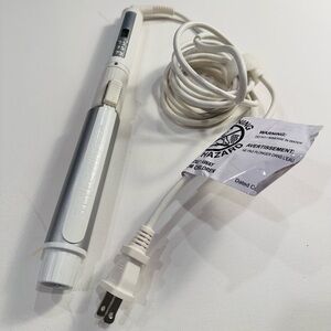 EUC 1.5” barrel Bio Ionic Stylewinder Rotating Style Iron